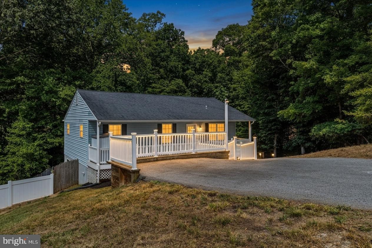 12525 ADOBE CIR