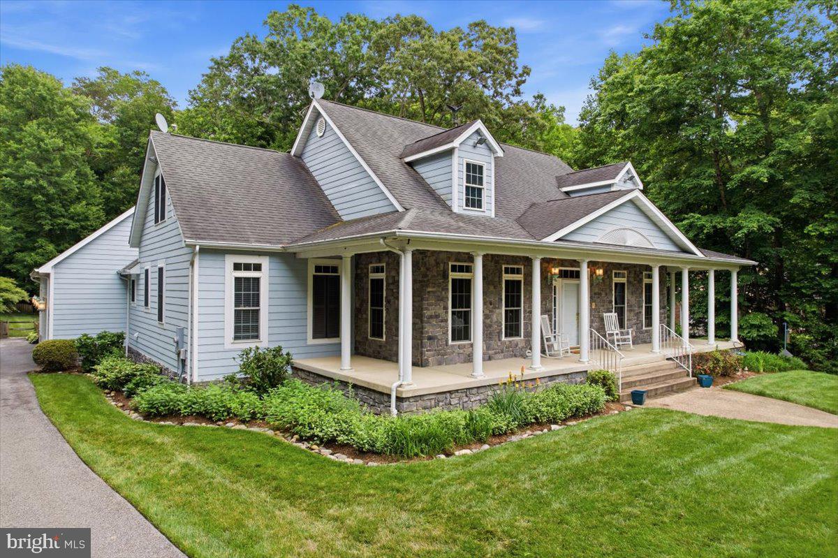 12033 Steven Ln Property Photo 6