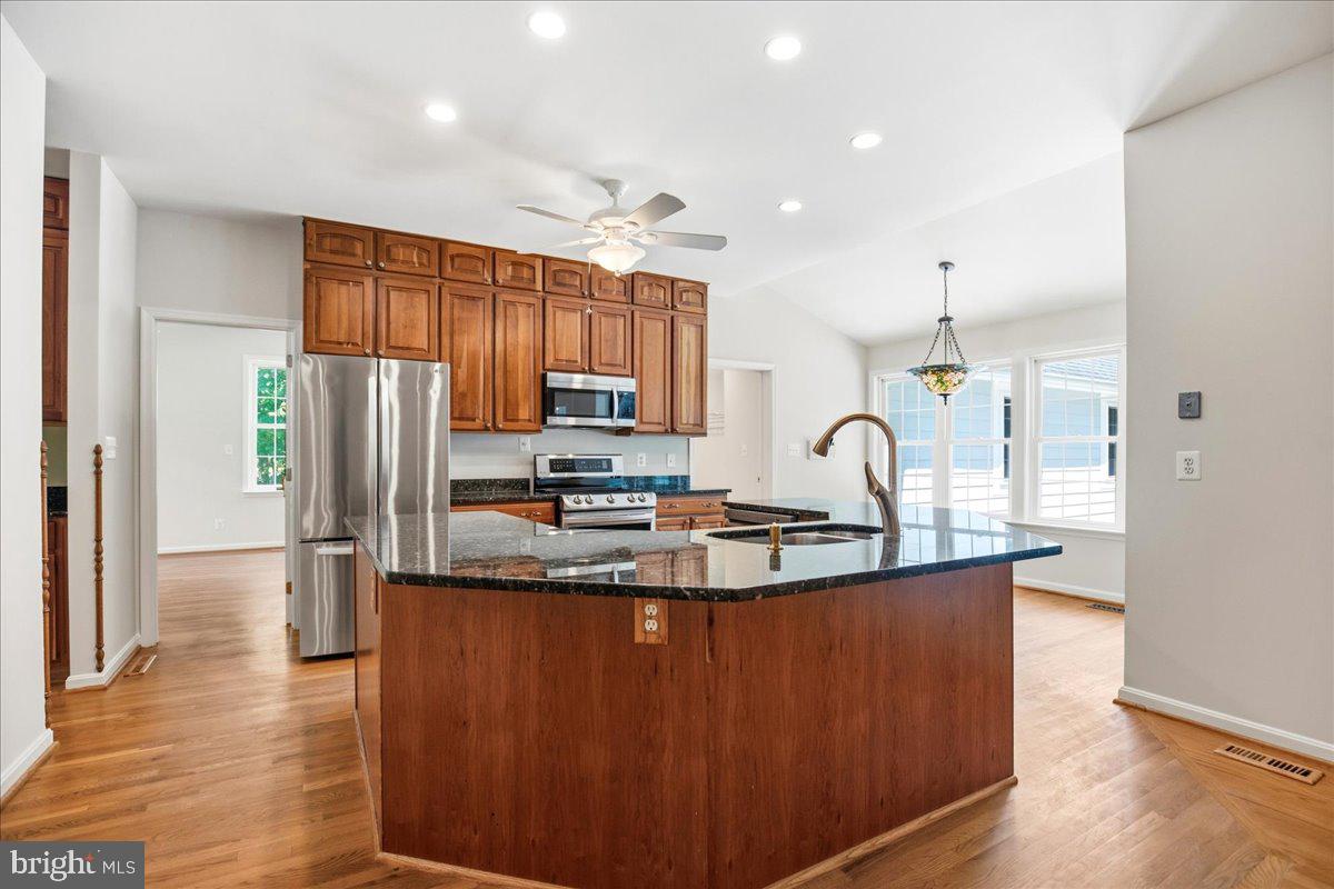 12033 Steven Ln Property Photo 27