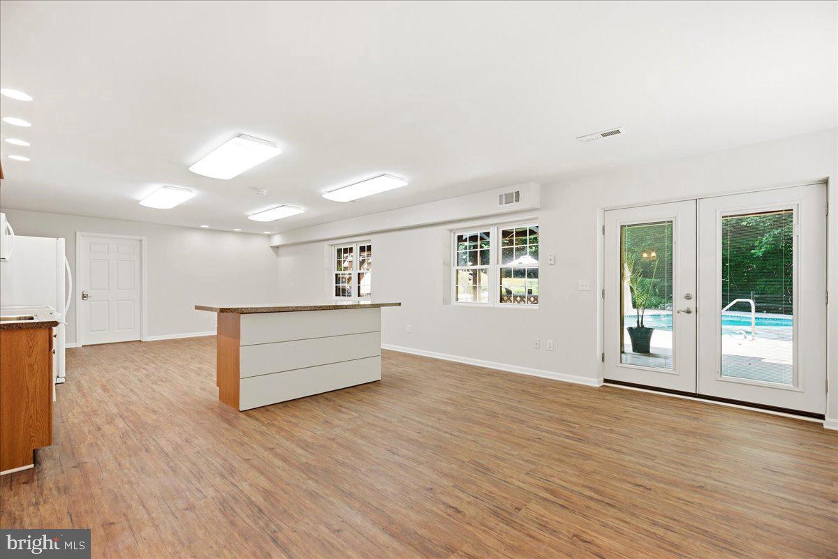 12033 Steven Ln Property Photo 81