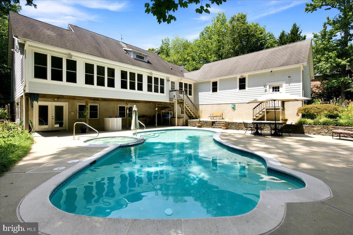 12033 Steven Ln Property Photo 96