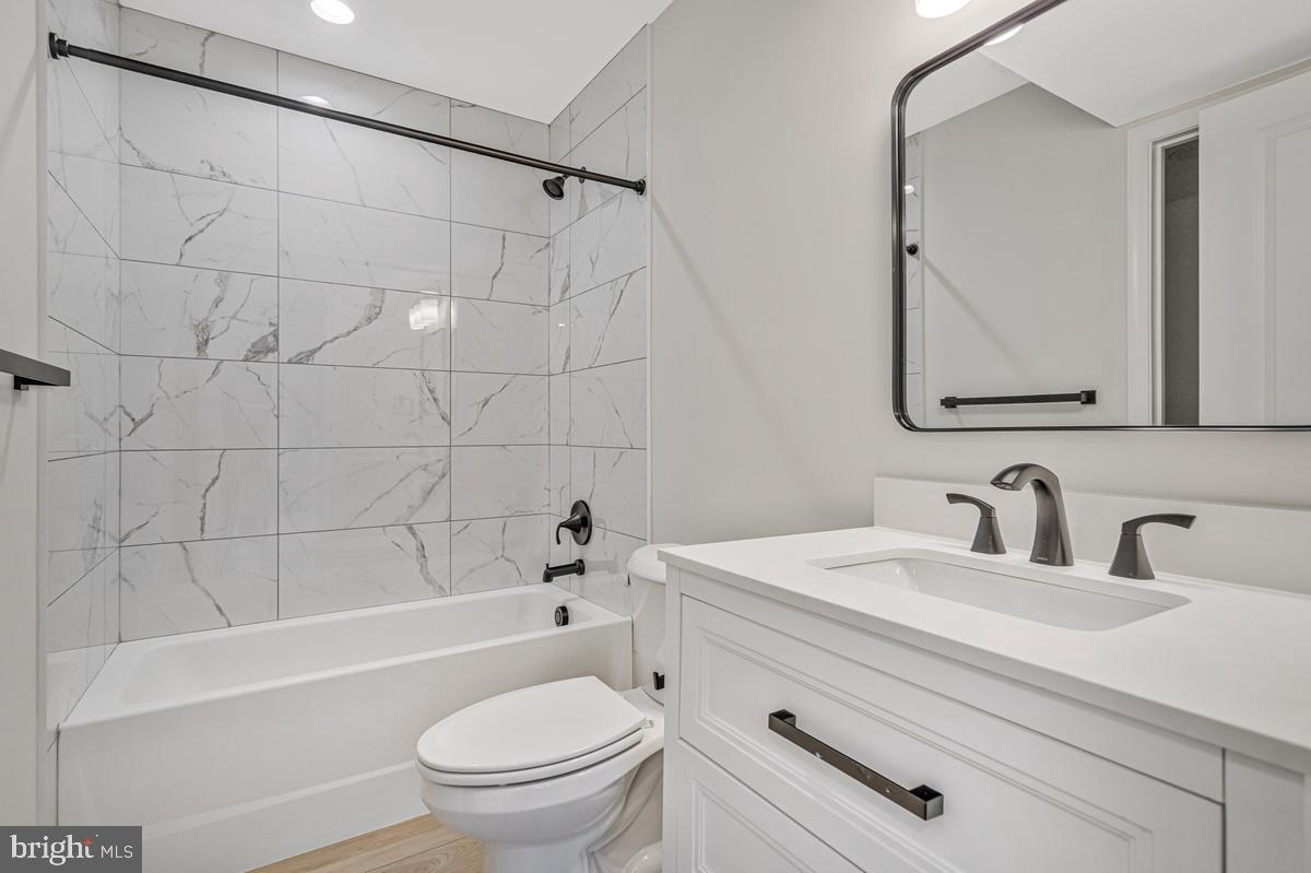 1097 San Angelo Drive Property Photo 29