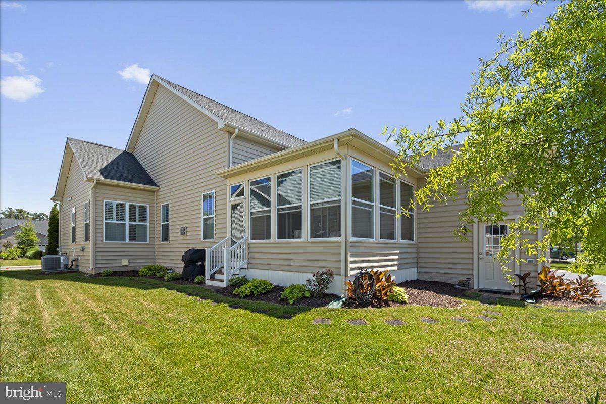 13904 Ensign Rd Property Photo 3