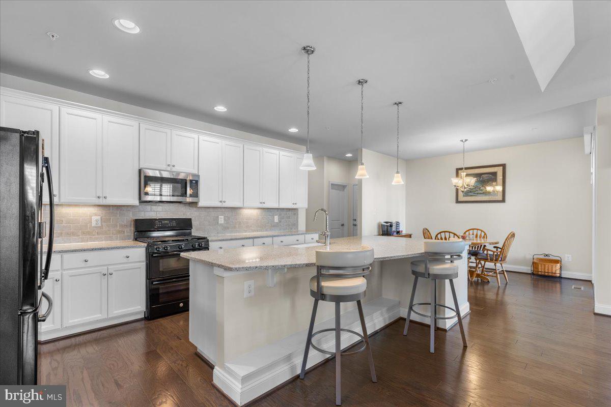 13904 Ensign Rd Property Photo 15