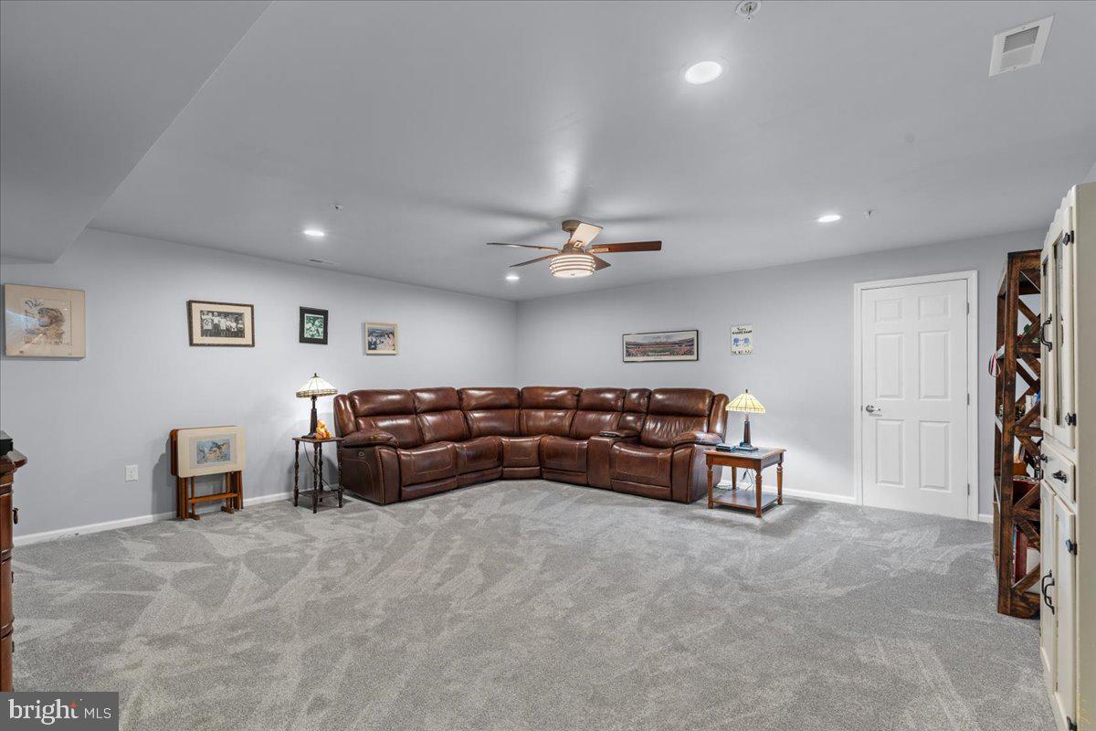13904 Ensign Rd Property Photo 36