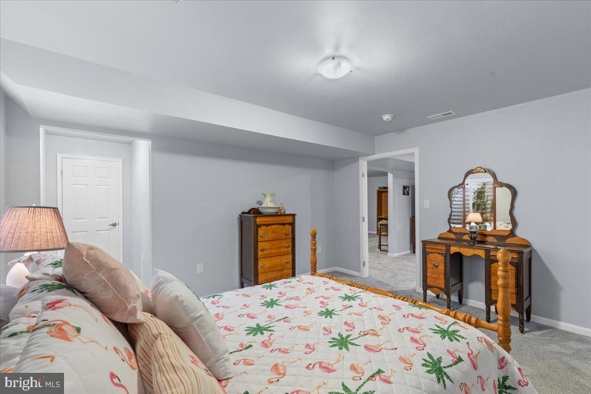 13904 Ensign Rd Property Photo 39