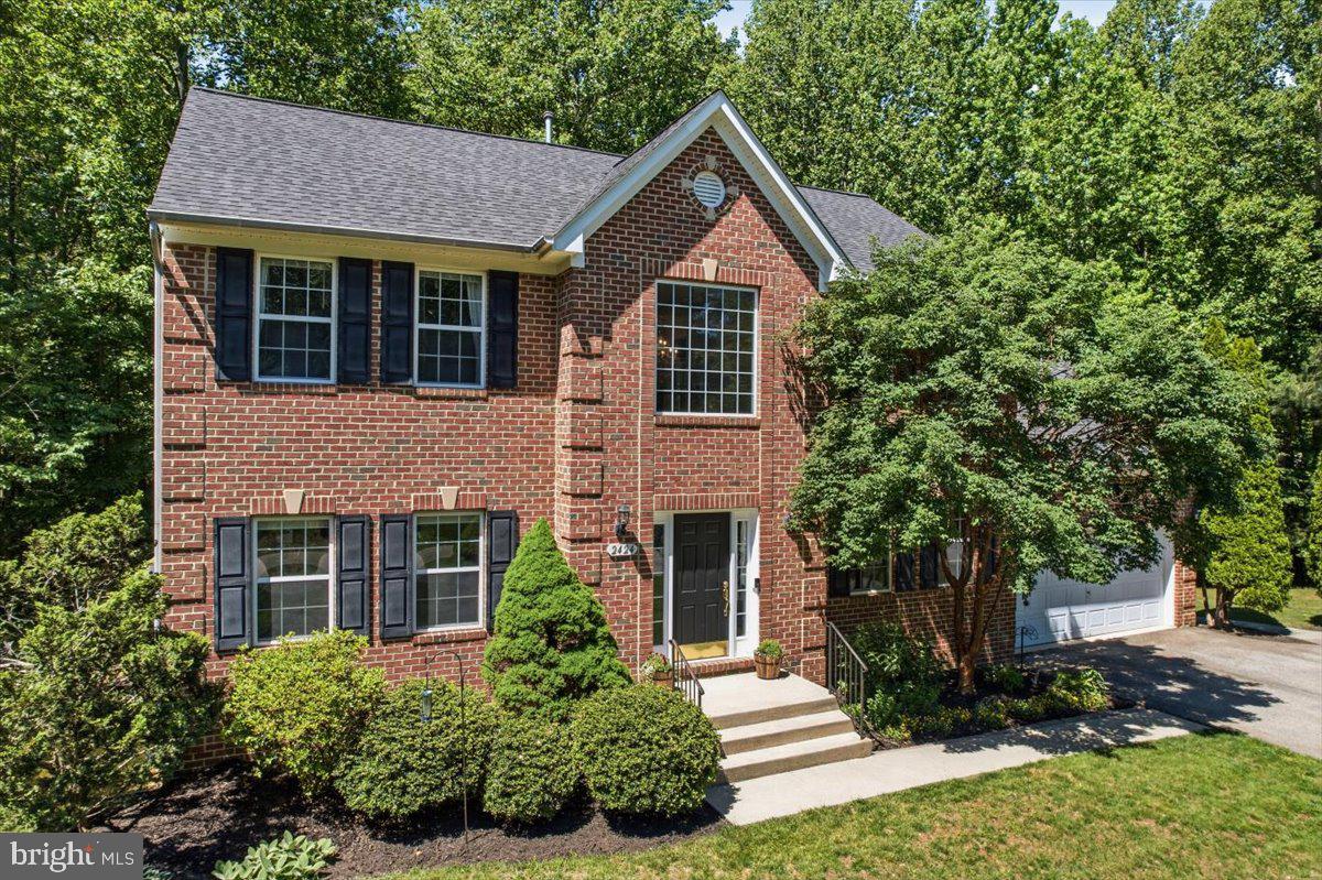 2424 Springbrook Ct Property Photo 7