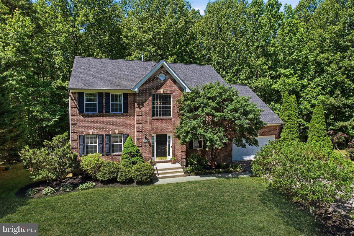2424 Springbrook Ct Property Photo 9