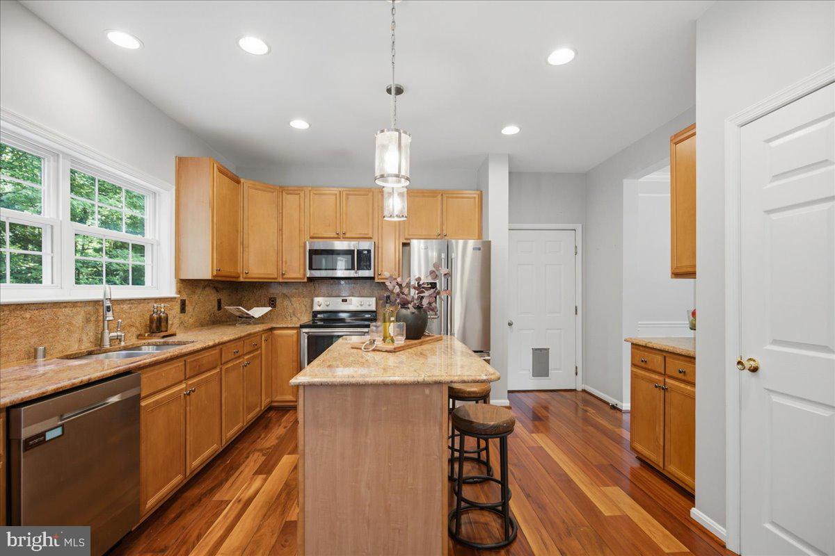 2424 Springbrook Ct Property Photo 41
