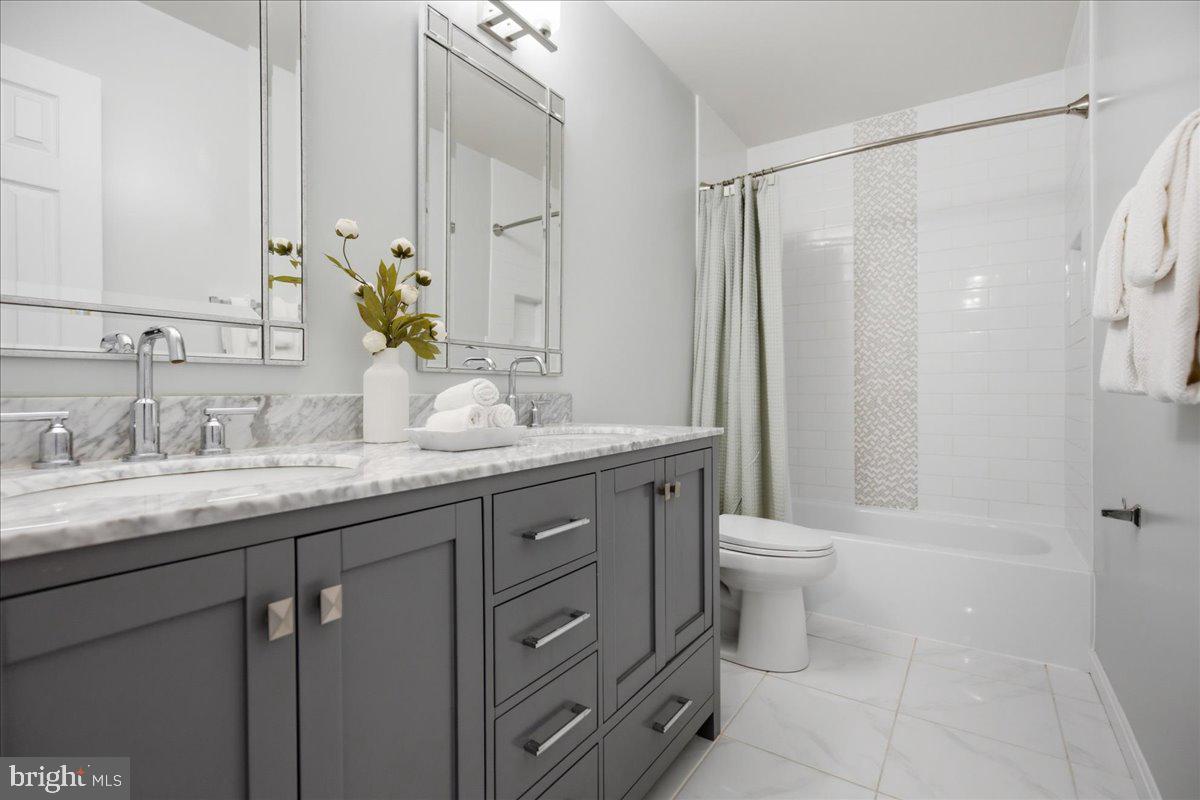 2424 Springbrook Ct Property Photo 67