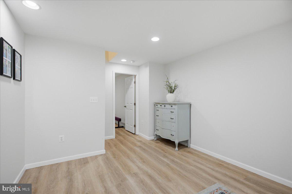 2424 Springbrook Ct Property Photo 80
