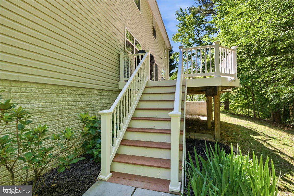 2424 Springbrook Ct Property Photo 93