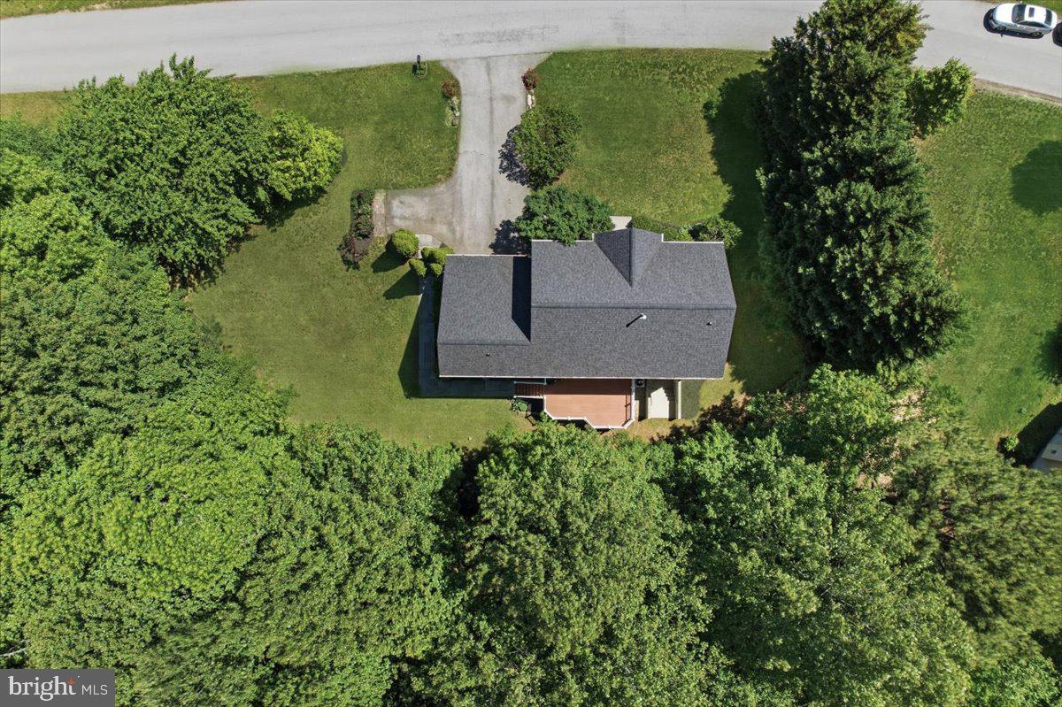 2424 Springbrook Ct Property Photo 103