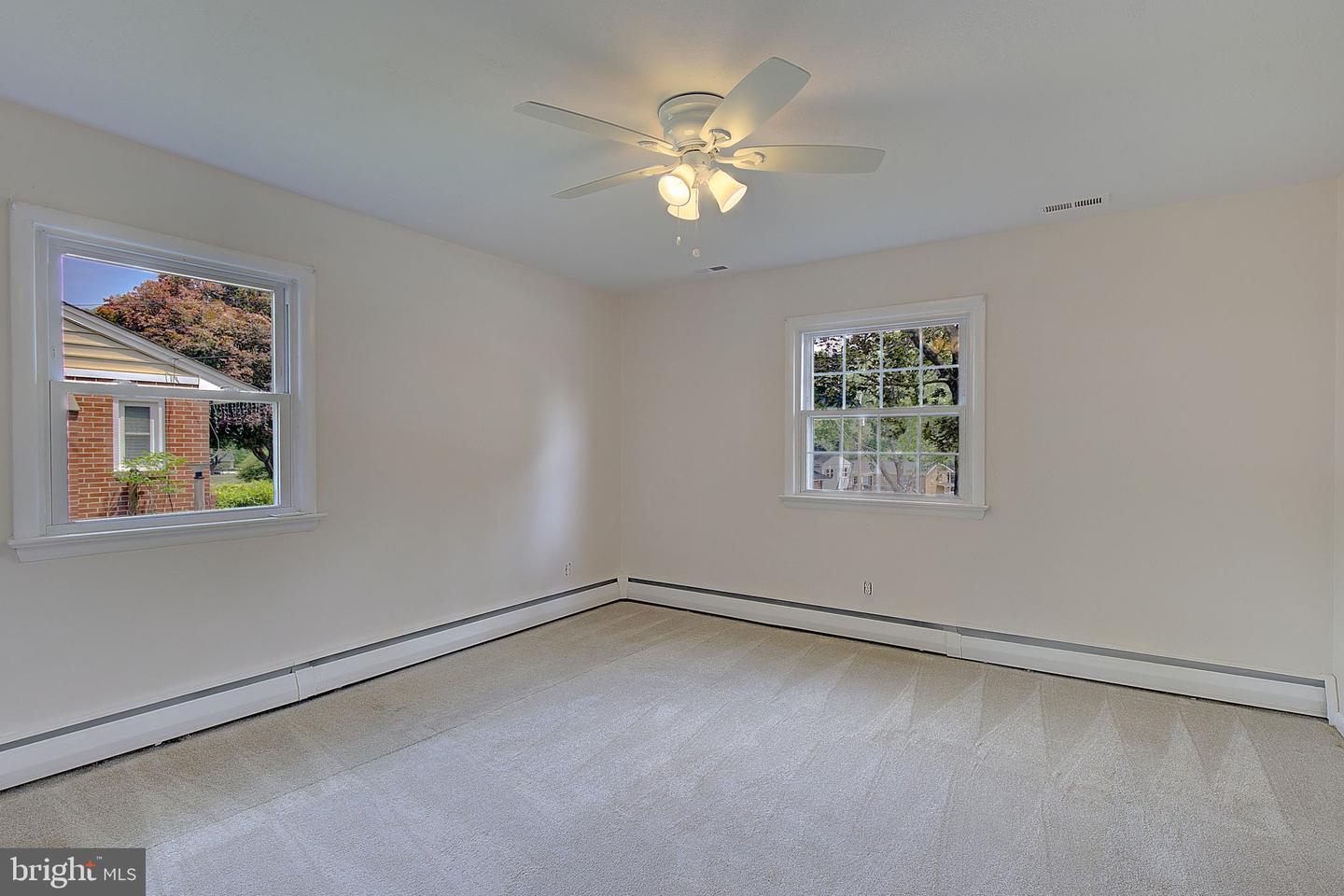 2546 Hillside Dr Property Photo 8
