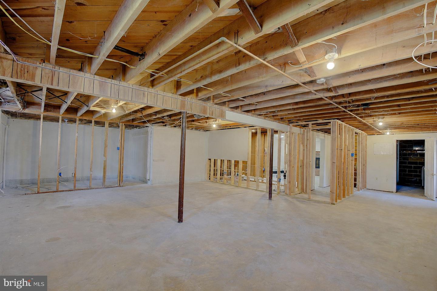2546 Hillside Dr Property Photo 14