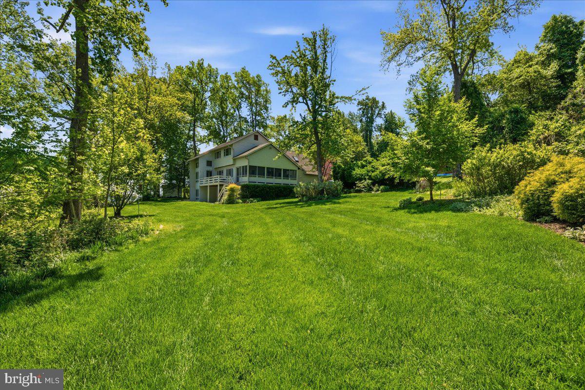 2400 Vern Rd Property Photo 17