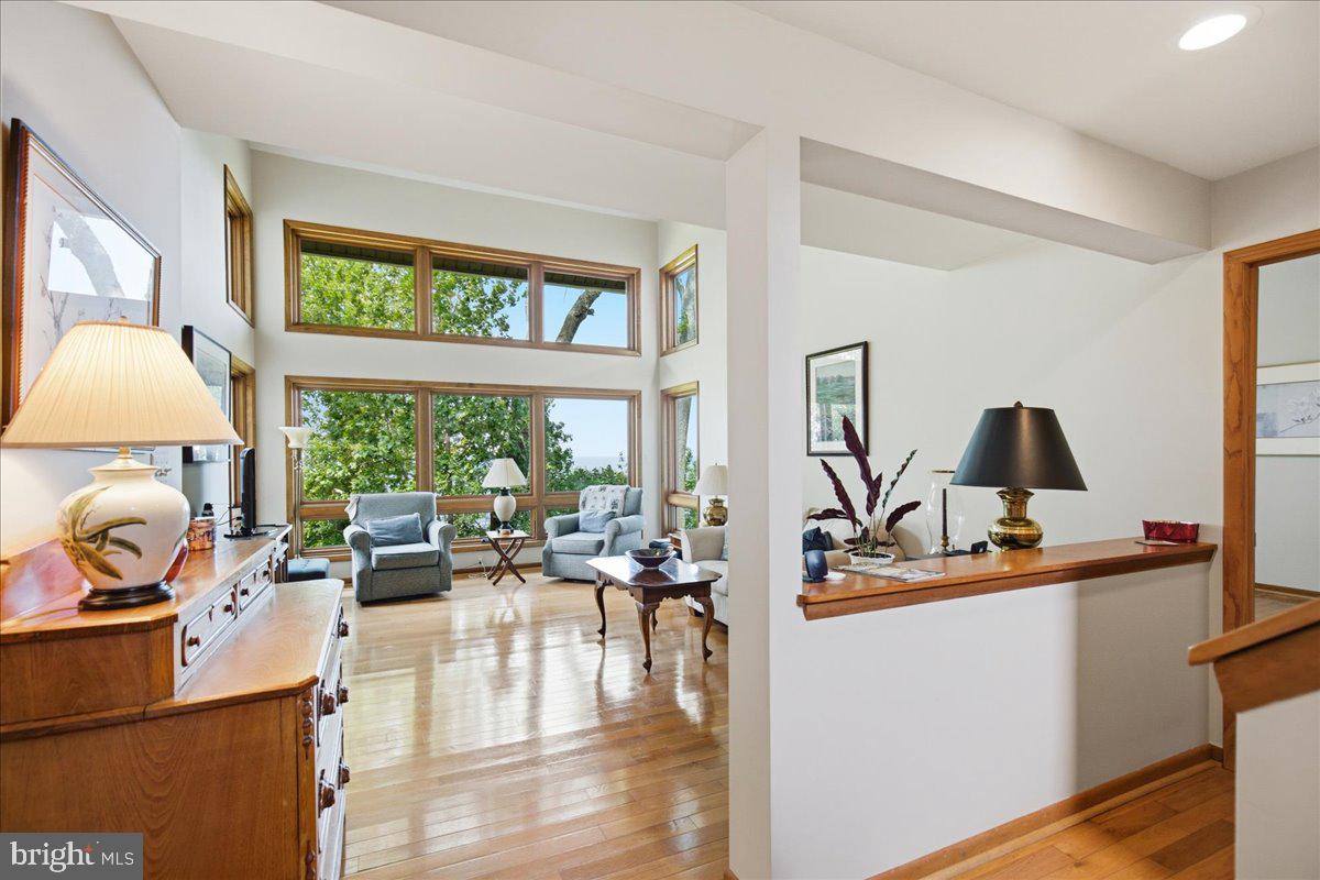 2400 Vern Rd Property Photo 18