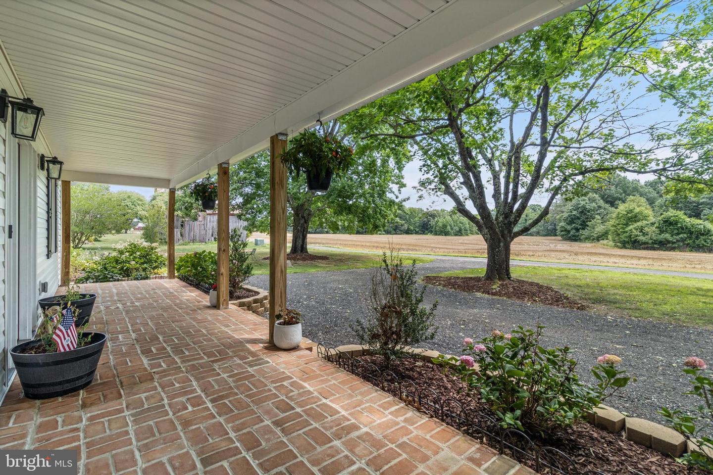 1675 Mallard Point Rd Property Photo 4