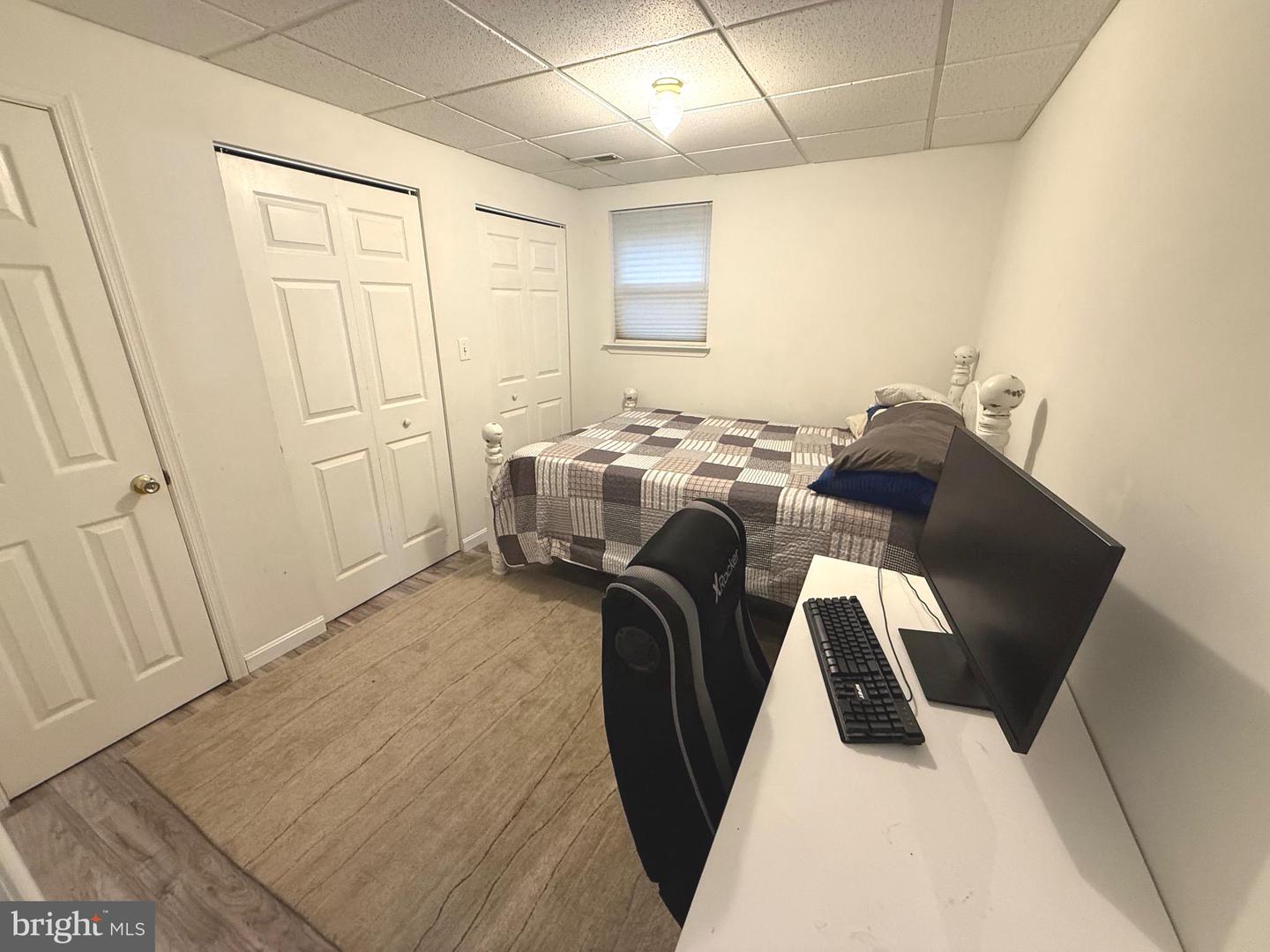 2811 Glasgow Way Property Photo 17