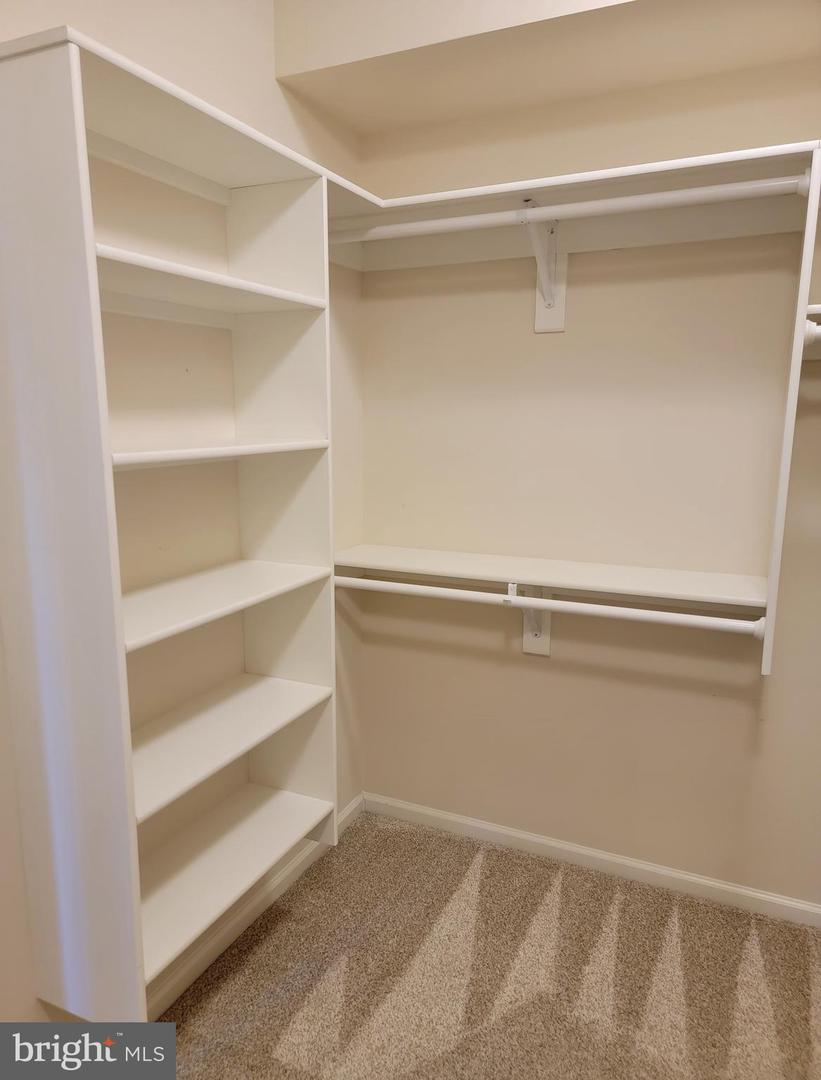210 Oyster Bay Pl #c2 Property Photo 29