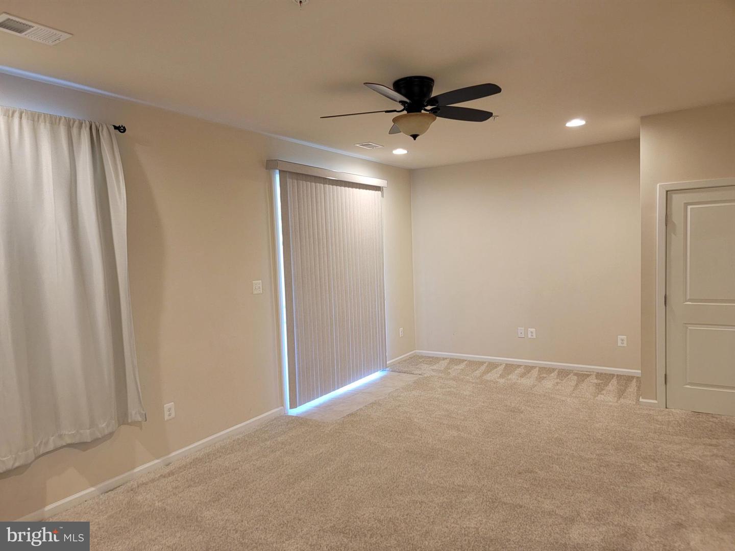 210 Oyster Bay Pl #c2 Property Photo 47
