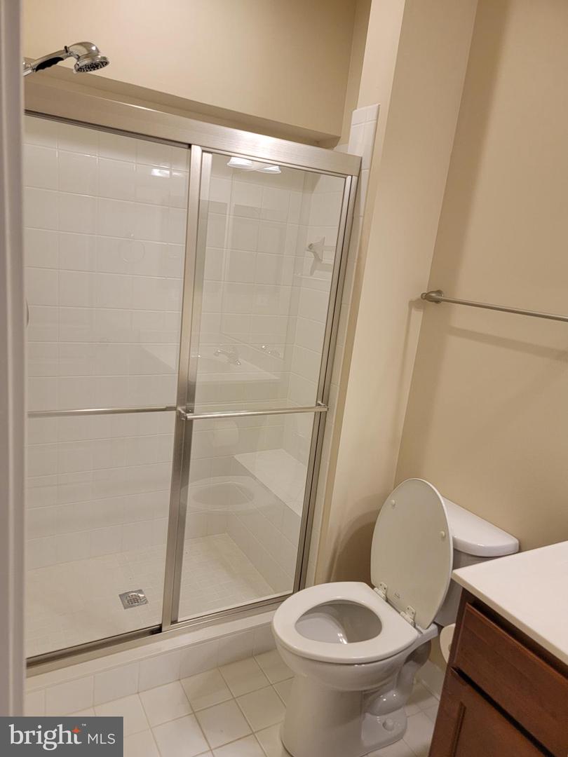 210 Oyster Bay Pl #c2 Property Photo 53
