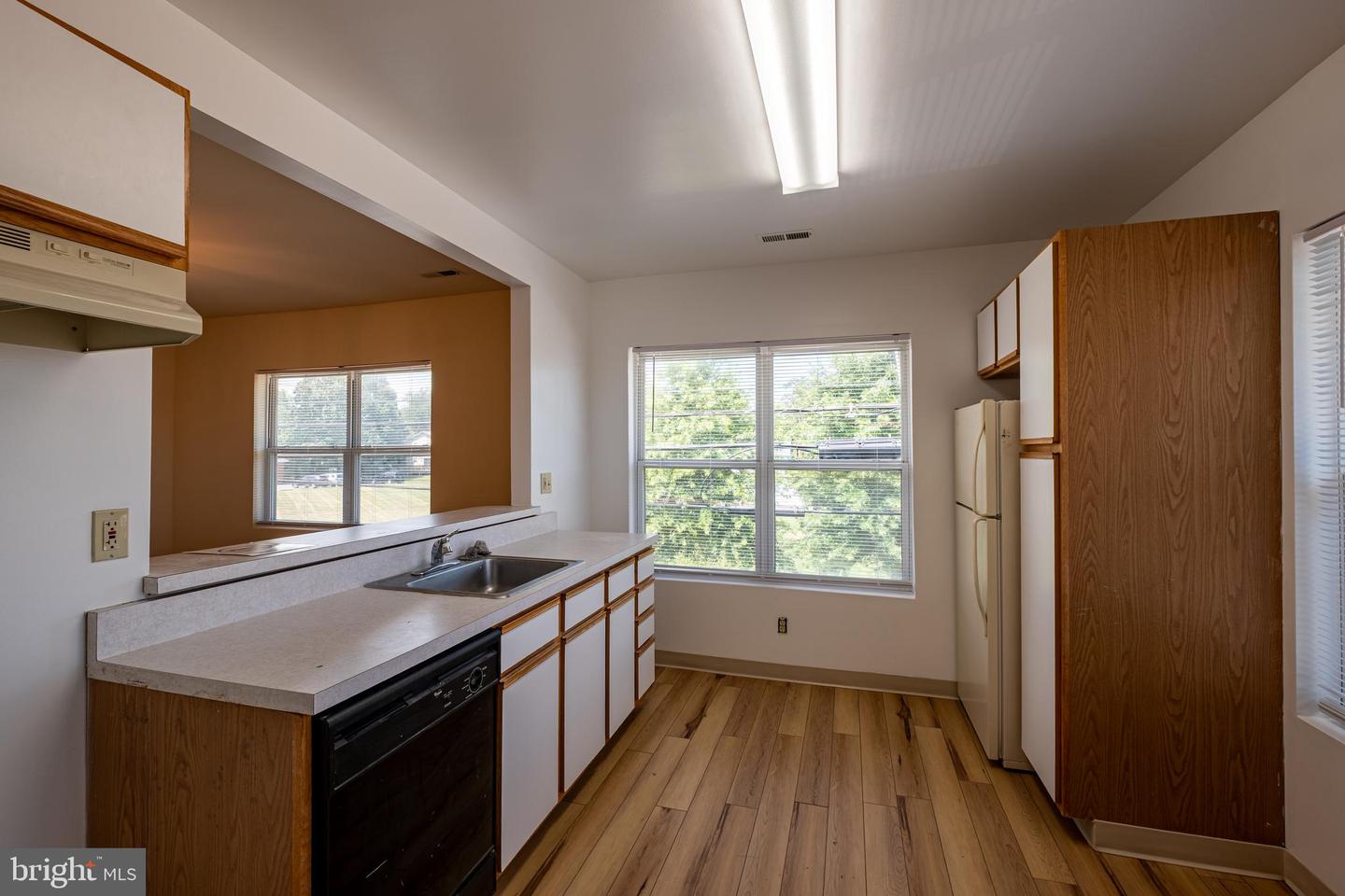 4100 3rd St #c Property Photo 2