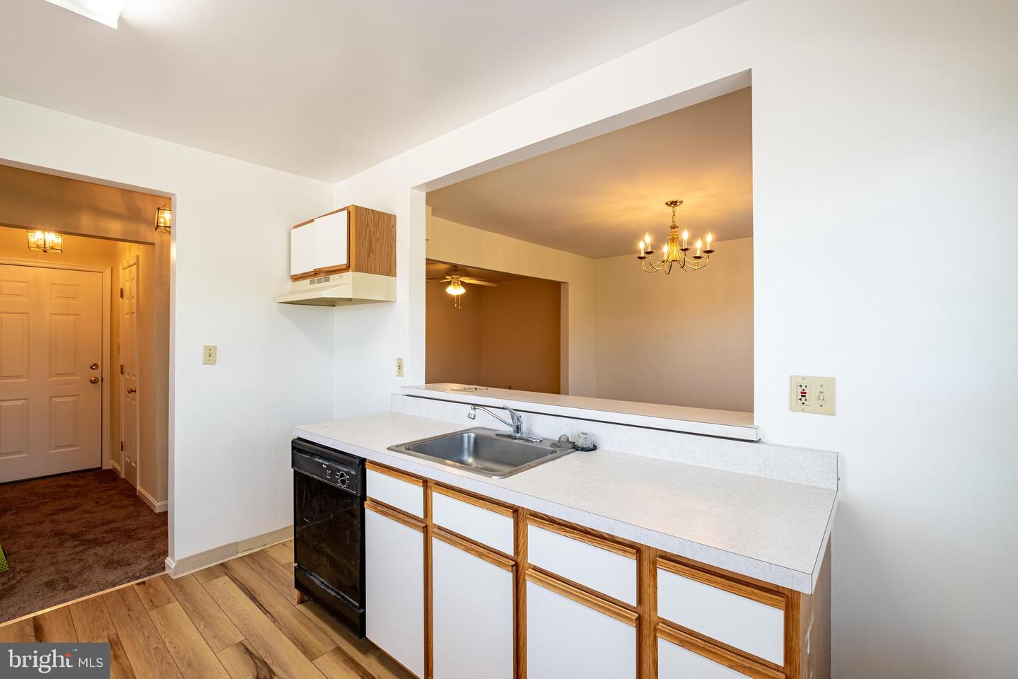 4100 3rd St #c Property Photo 3