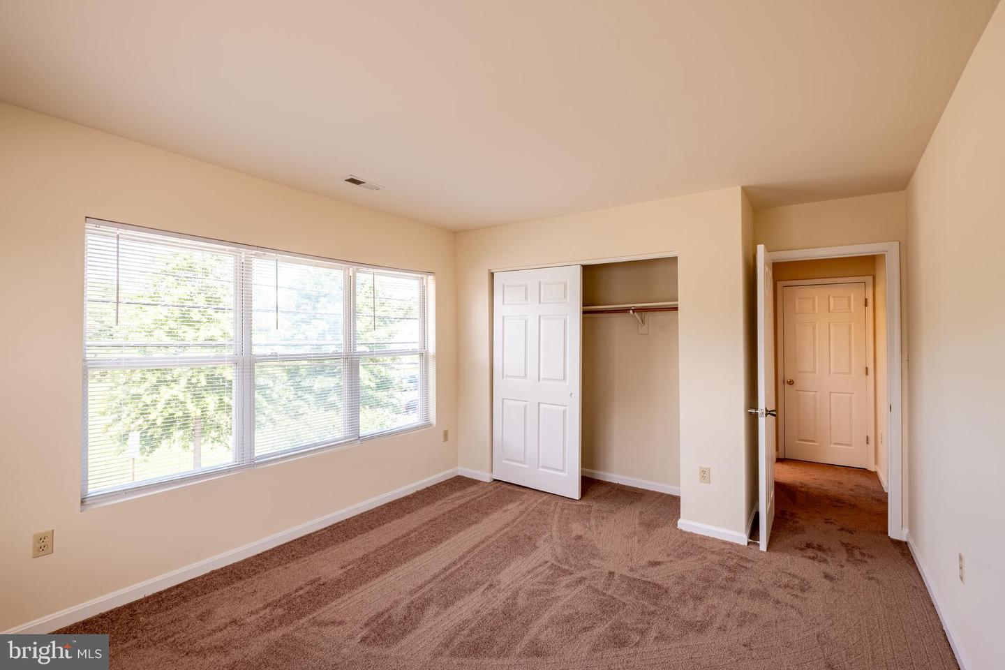 4100 3rd St #c Property Photo 8