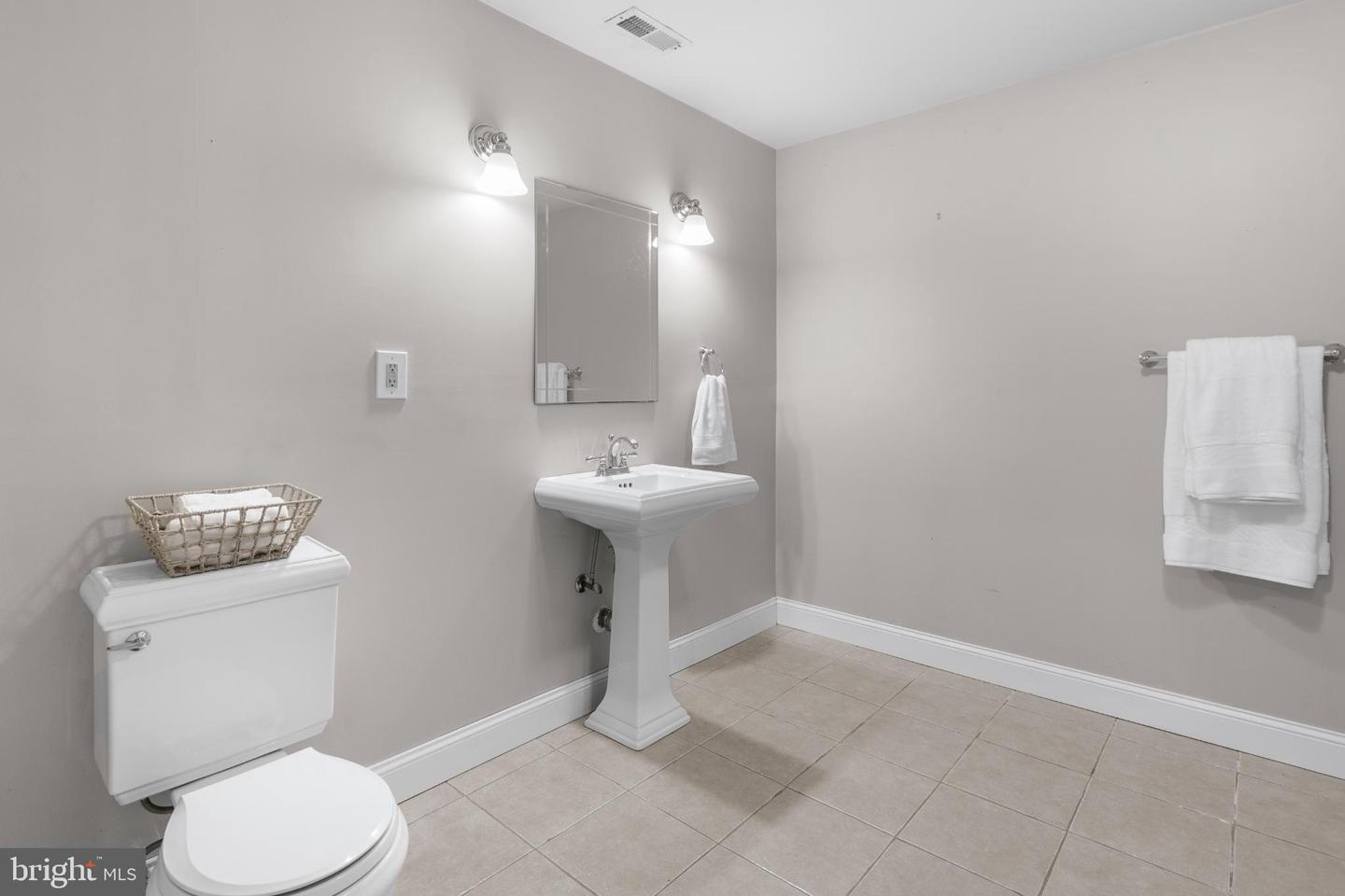 12761 Carronade Ct Property Photo 79