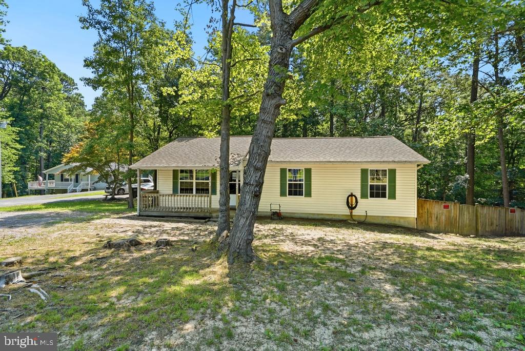673 Grenada Ln Property Photo 28
