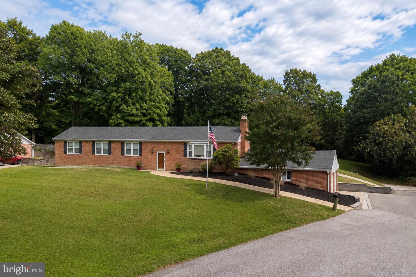 11802 Rivershore Dr Property Photo 1