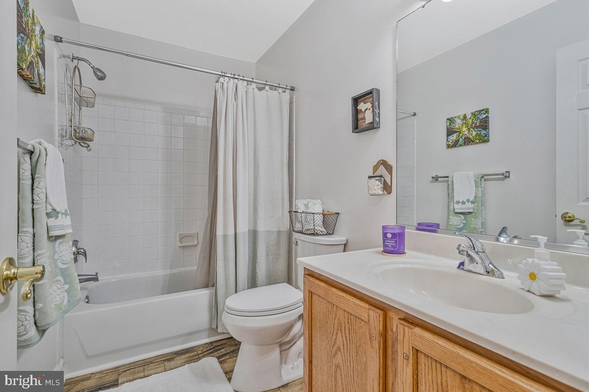 245 Persimmon Hills Ct Property Photo 36