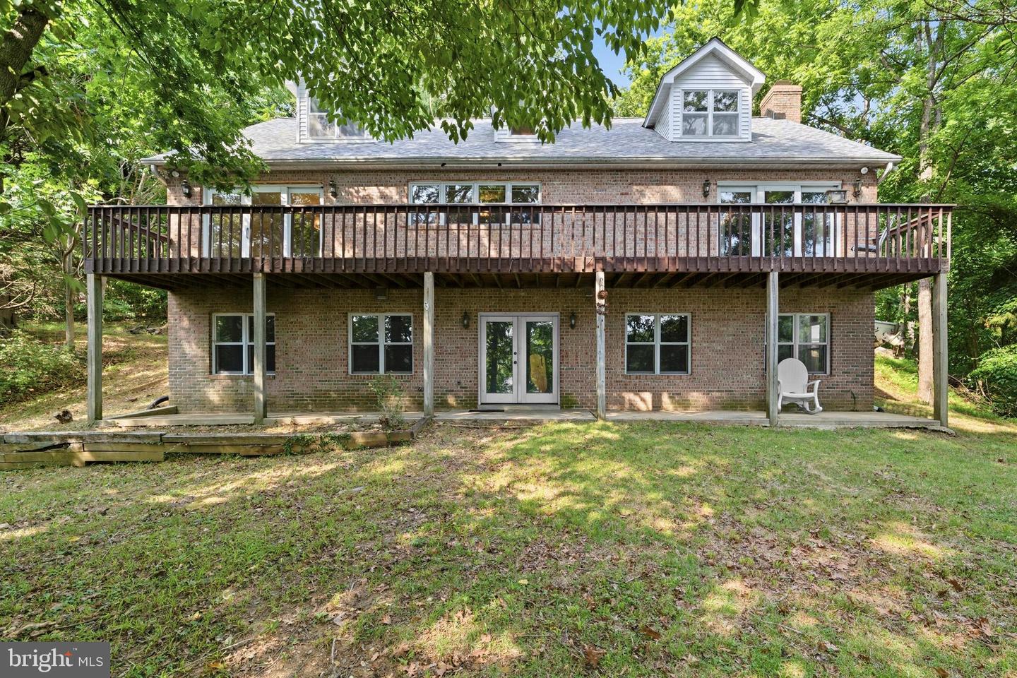 924 Chart Ct Property Photo 12