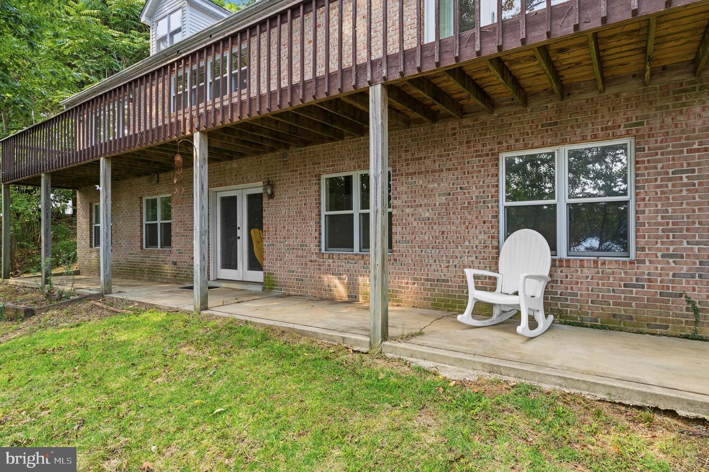 924 Chart Ct Property Photo 13