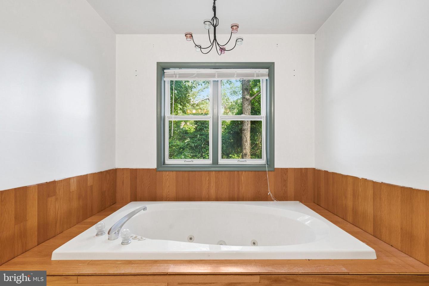 924 Chart Ct Property Photo 59