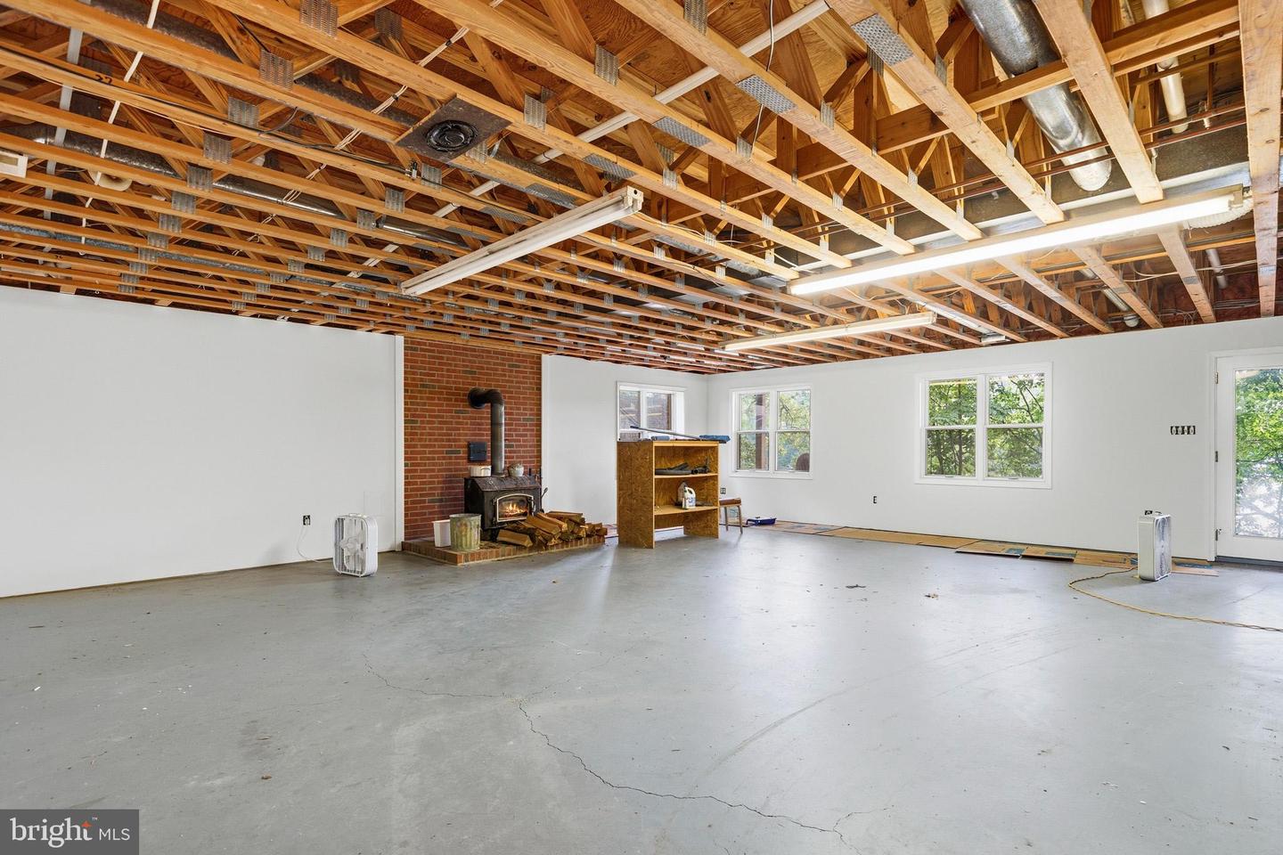 924 Chart Ct Property Photo 77