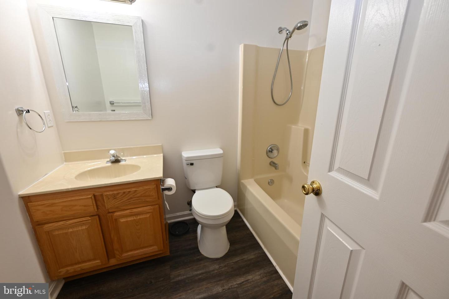 1023 Rimrock Rd Property Photo 11