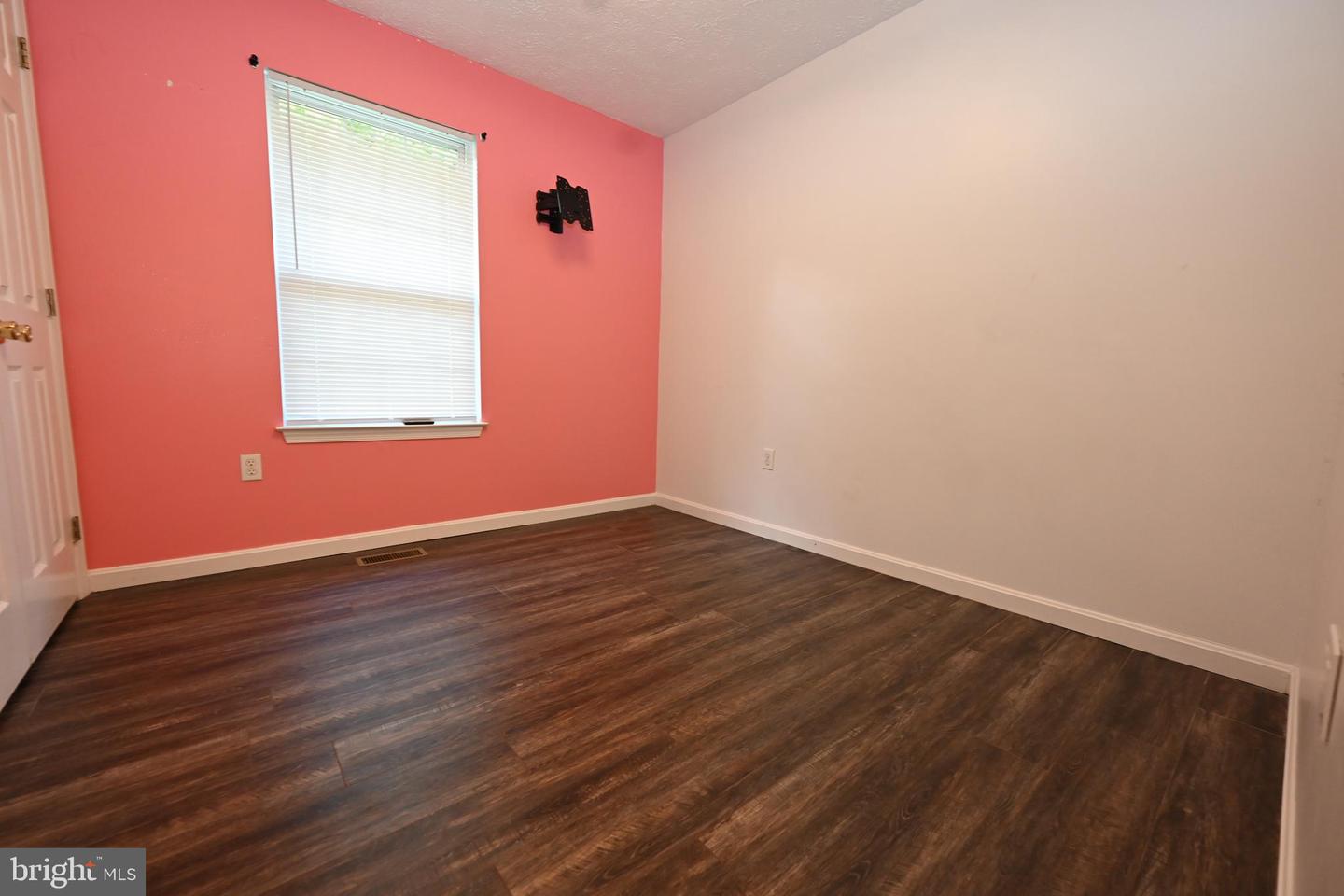 1023 Rimrock Rd Property Photo 13