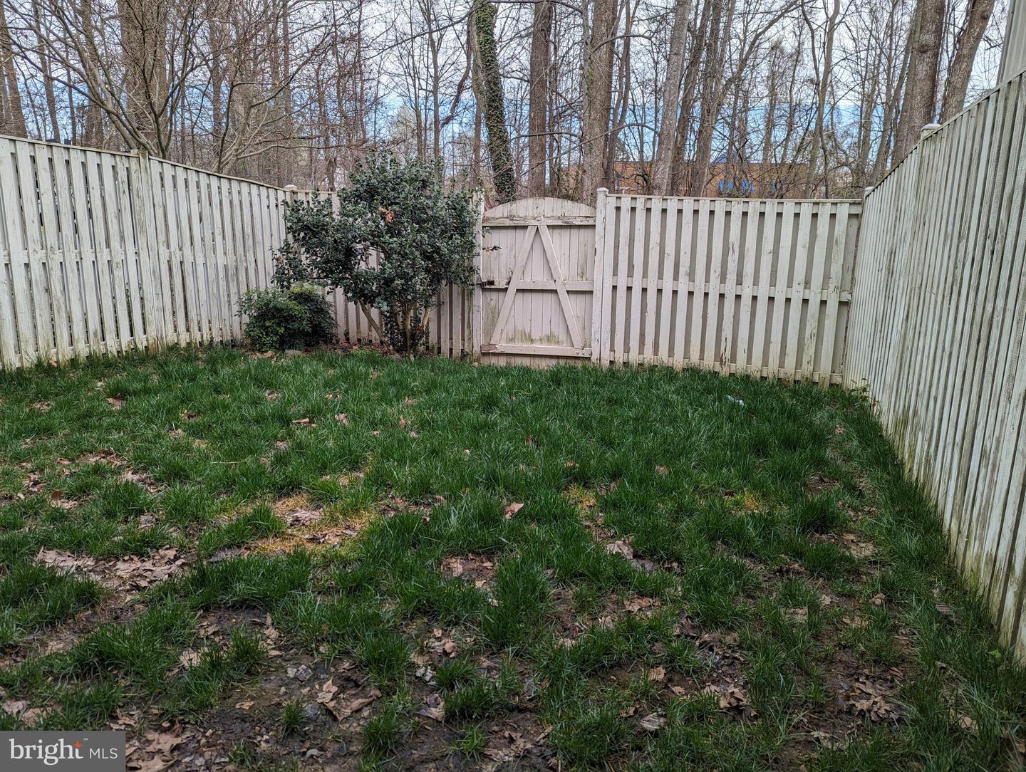 141 Winslow Pl Property Photo 2