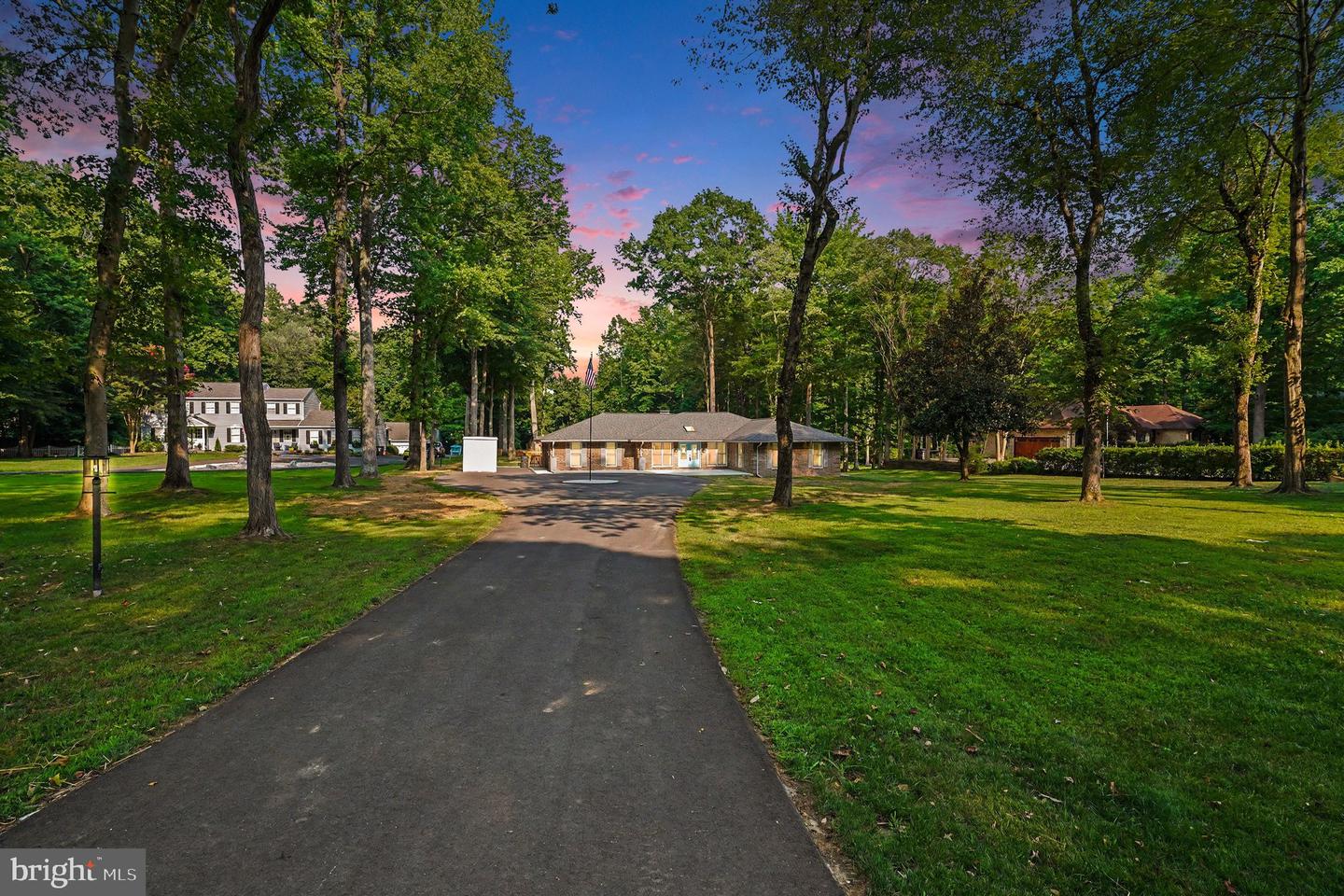 12029 Palisades Dr Property Photo 1