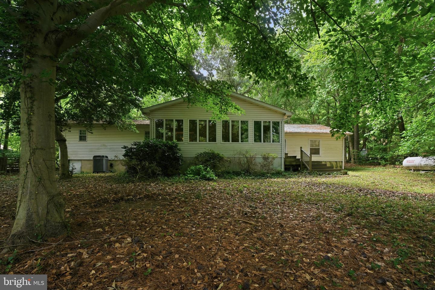 262 Elkins Ln Property Photo 47