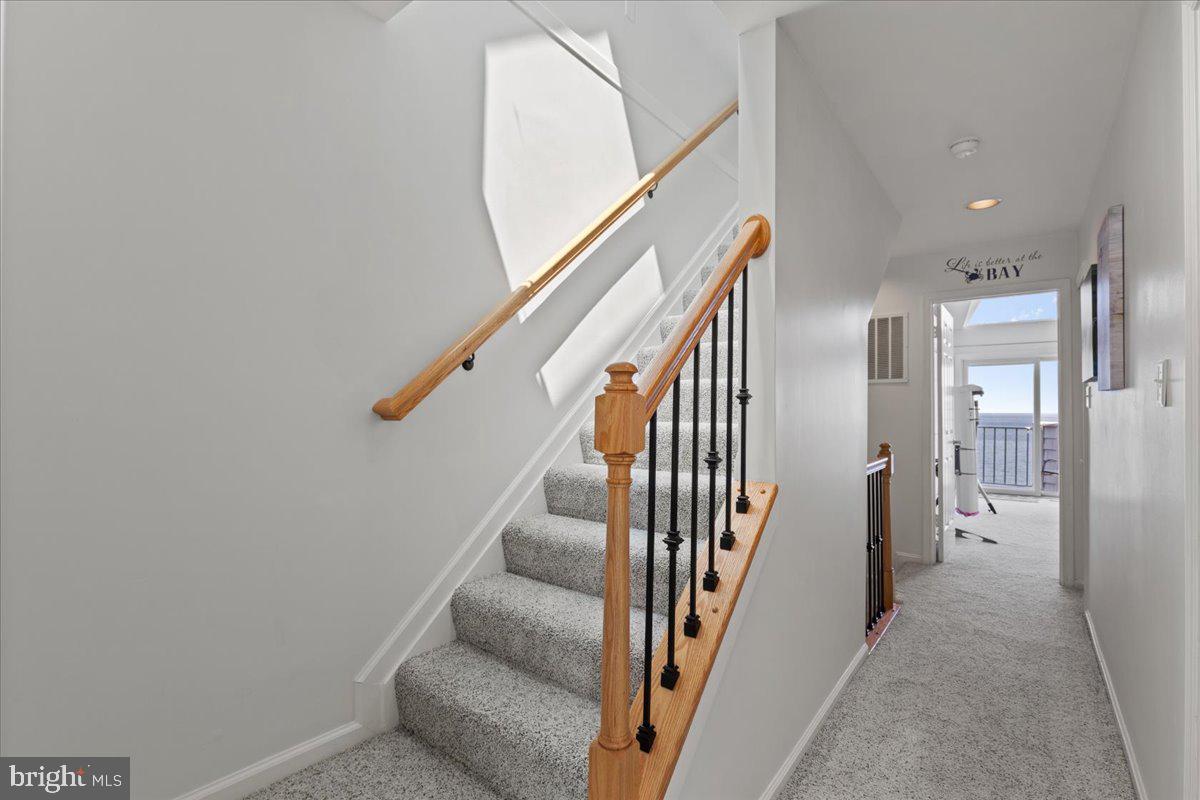 8337 Bay Crest Ct Property Photo 43