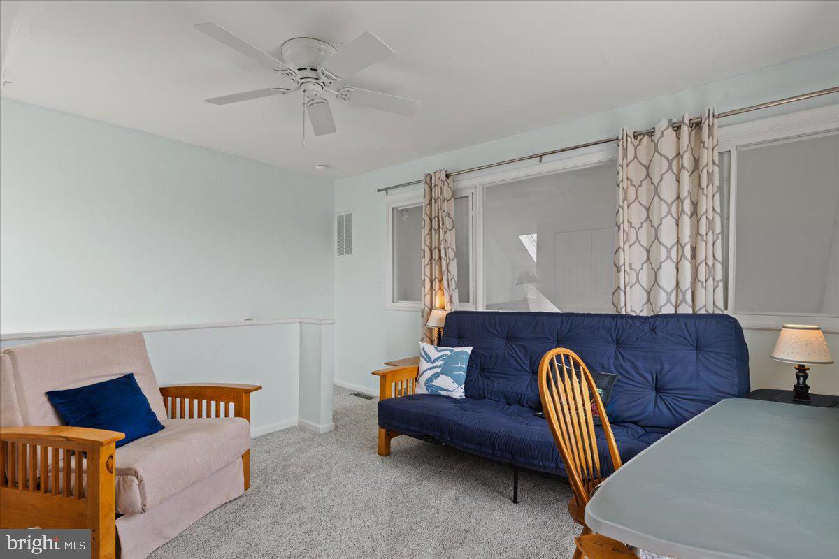 8337 Bay Crest Ct Property Photo 46