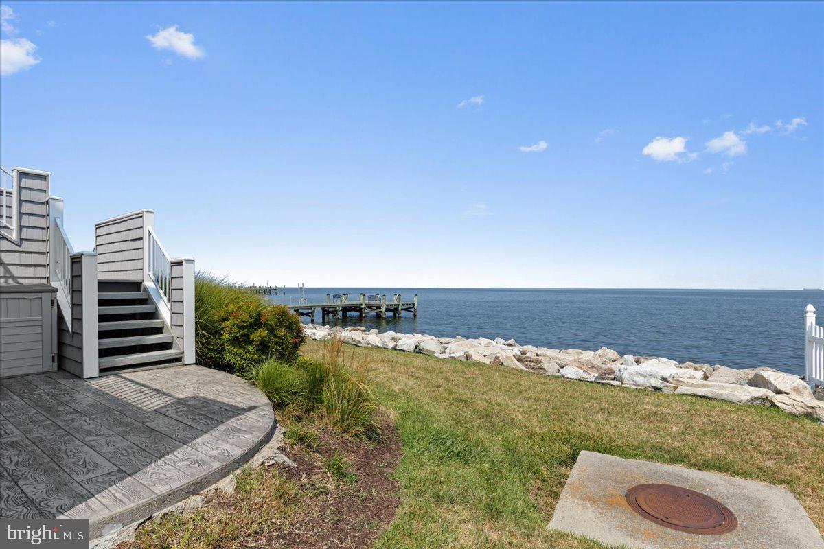 8337 Bay Crest Ct Property Photo 51