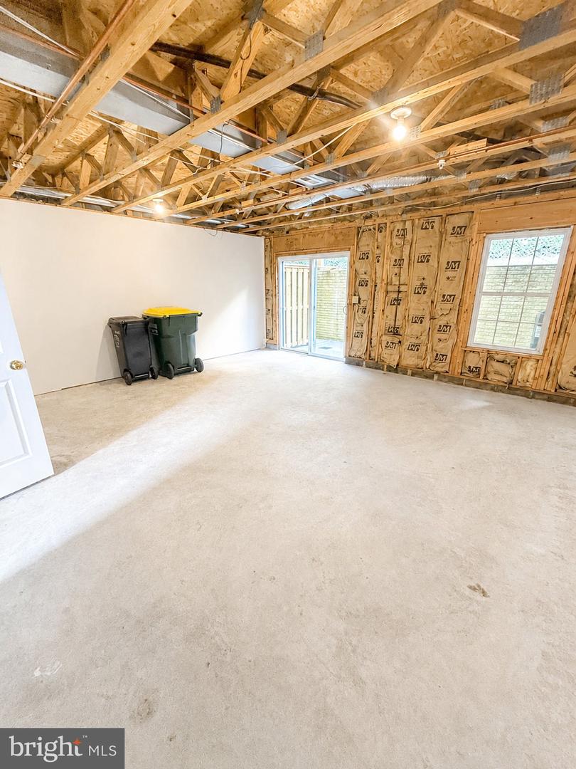 3637 Harbor Rd Property Photo 10