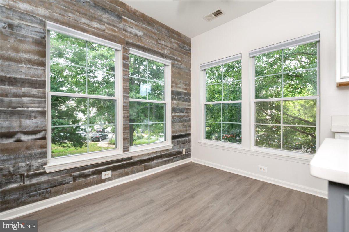 921 Spinnaker Way #921 Property Photo 4