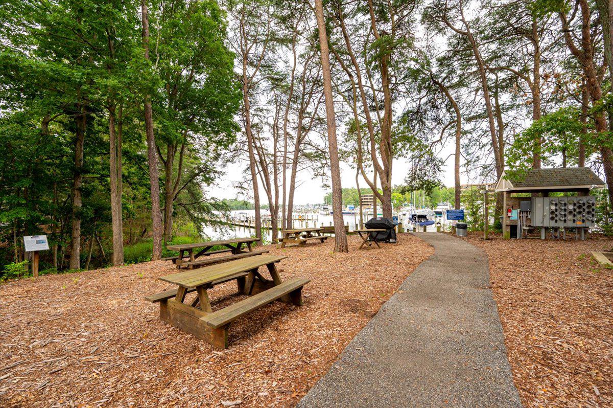 921 Spinnaker Way #921 Property Photo 25