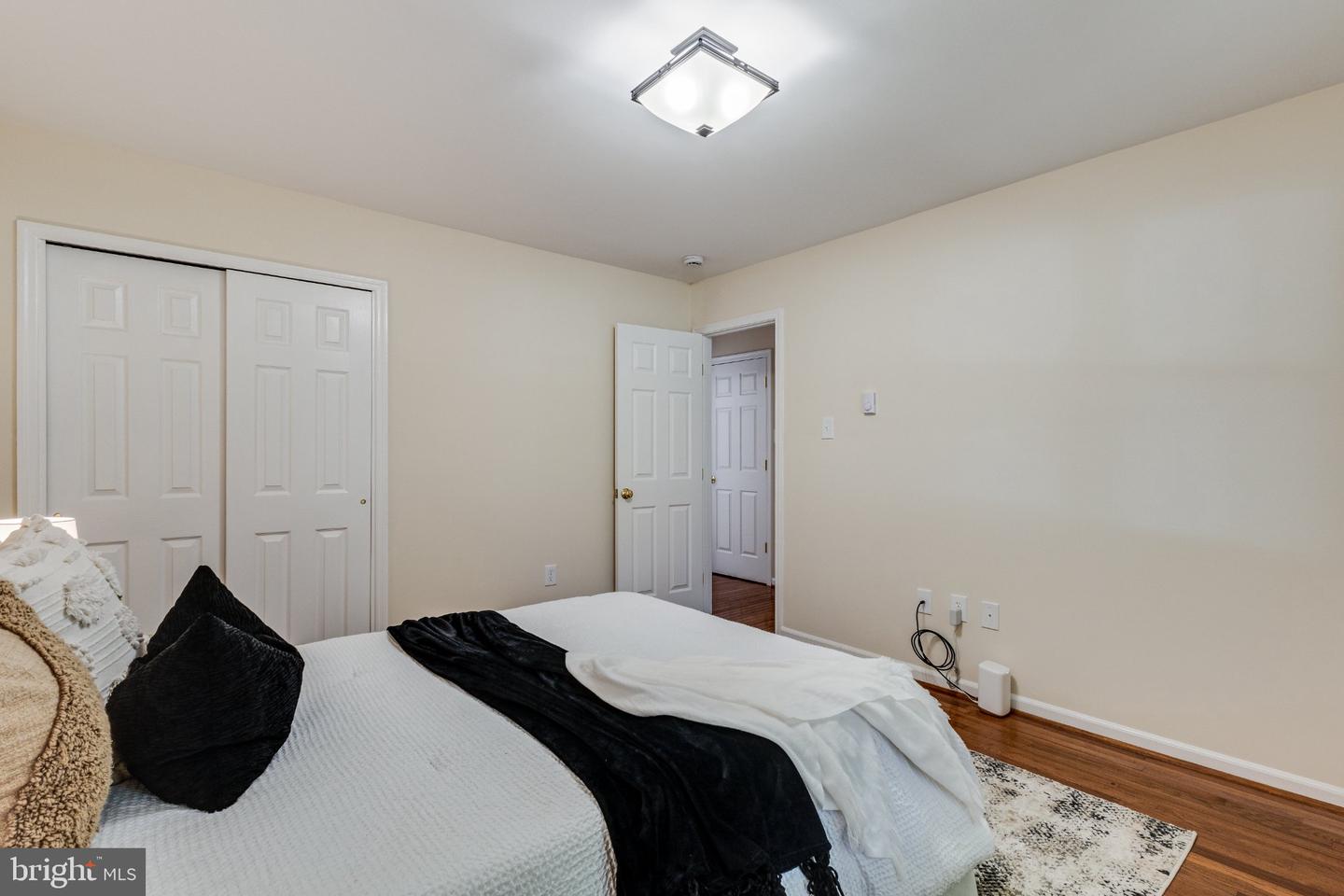 1341 Calvert Beach Rd Property Photo 23