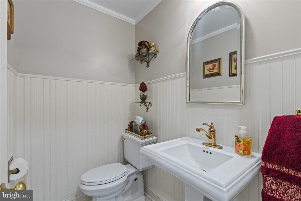 2230 Shields Dr Property Photo 52